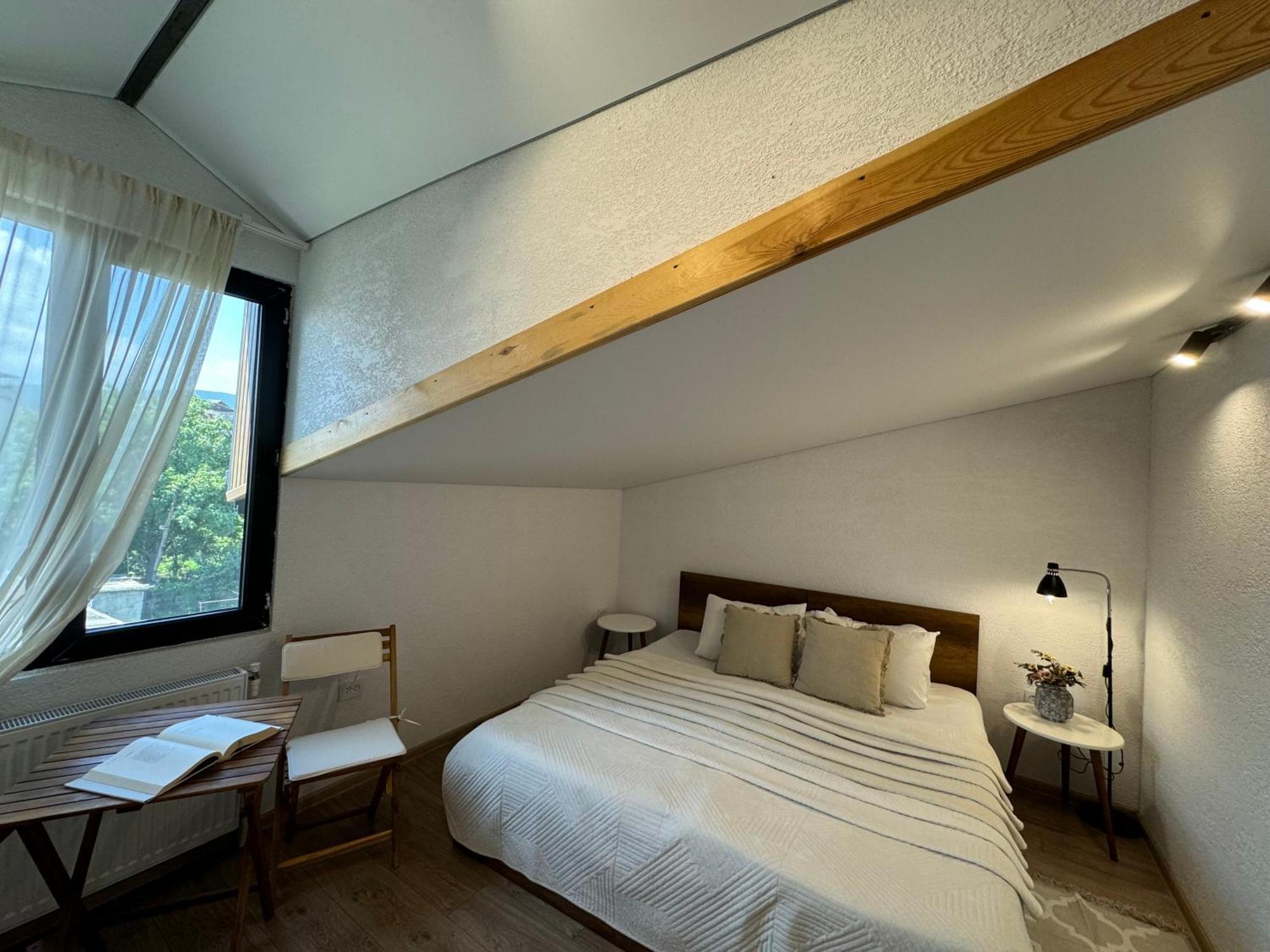 Guest House Elene Gori Esterno foto