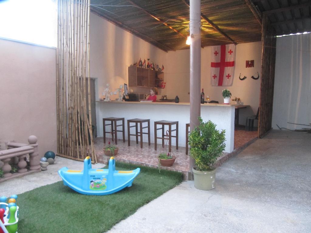 Guest House Elene Gori Esterno foto