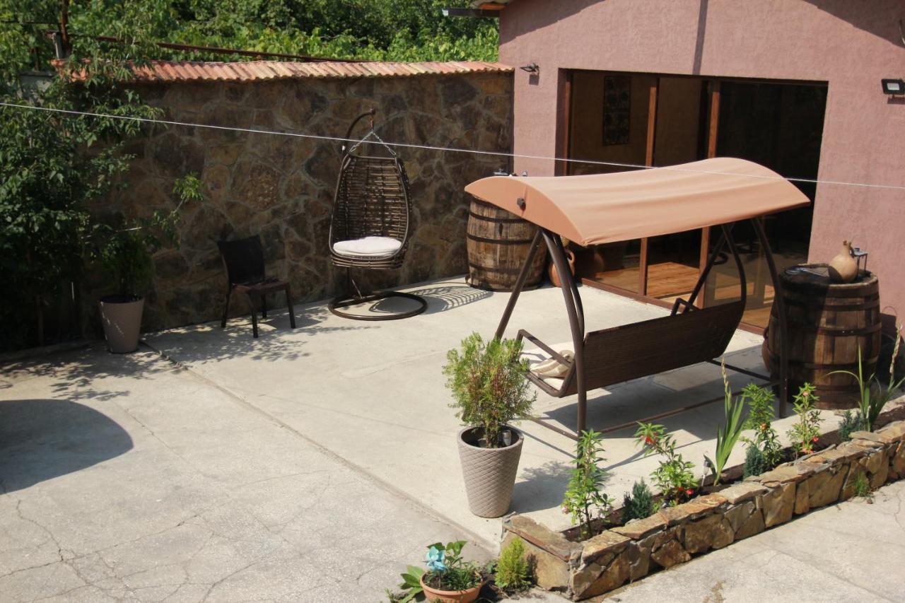 Guest House Elene Gori Esterno foto